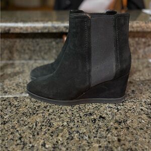 Aquatalia Black leather ankle boots